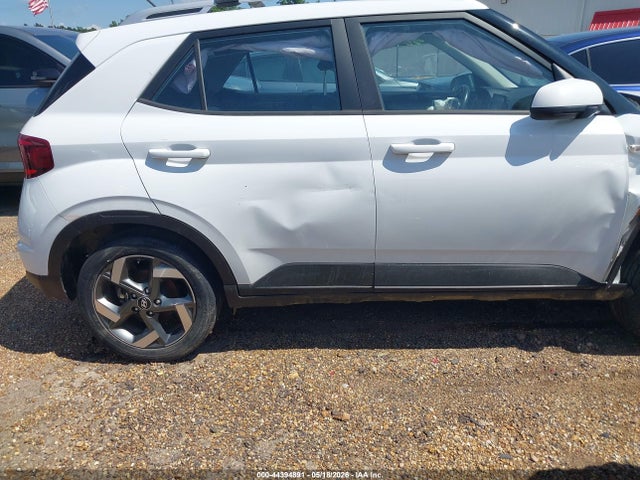 Aukcja sprzedaży 2023 Hyundai Venue Sel, vin: KMHRC8A36PU218772, numer aukcji: 44394891