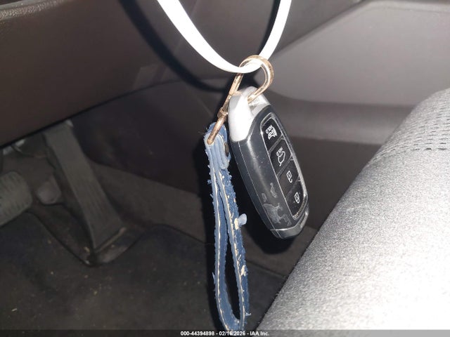 5NMS33AD2LH224927 Hyundai Santa Fe Sel