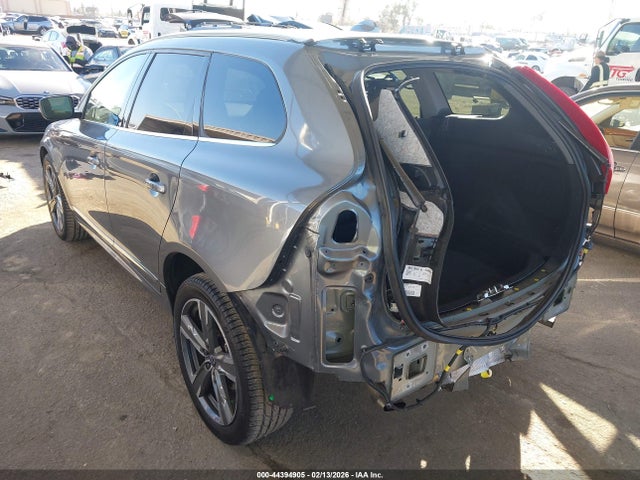 Volvo Xc60 T6 Dynamic 2017 YV449MRR6H2063777 Image 3