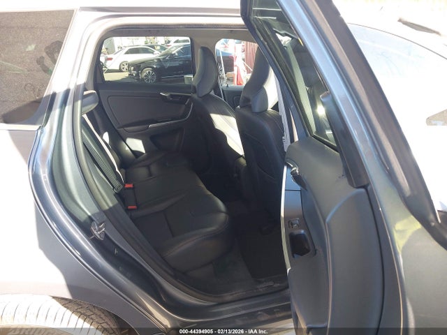 Volvo Xc60 T6 Dynamic 2017 YV449MRR6H2063777 Image 8