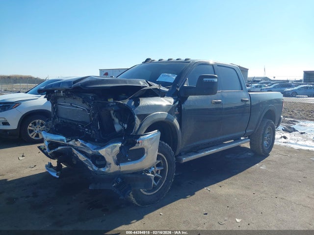3C6UR5CL2RG176185 RAM 2500 Tradesman 4x4 6&#039;4 Box