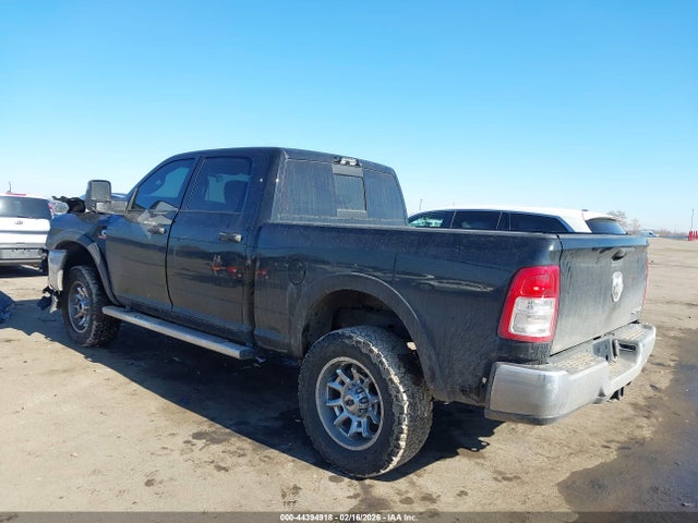 3C6UR5CL2RG176185 RAM 2500 Tradesman 4x4 6&#039;4 Box