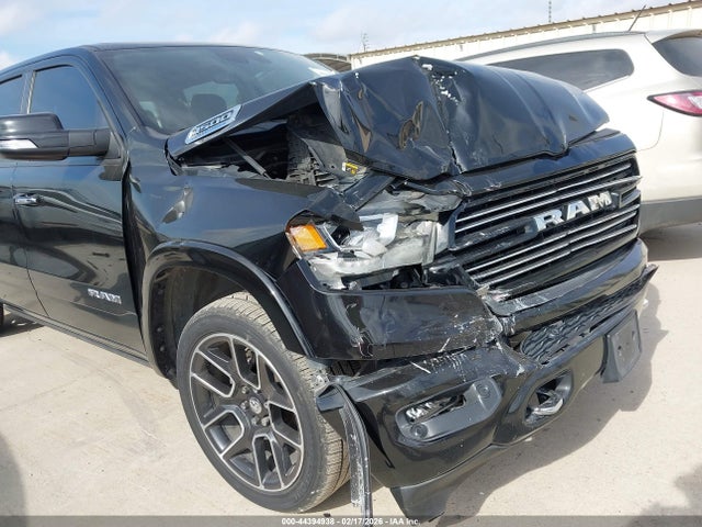 1C6RREJT8MN769414 RAM 1500 Laramie 4x2 5&#039;7 Box