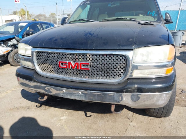 44394939 :رقم المزاد ، 1GKEC13T83R157787 vin ، 2003 Gmc Yukon Slt مزاد بيع