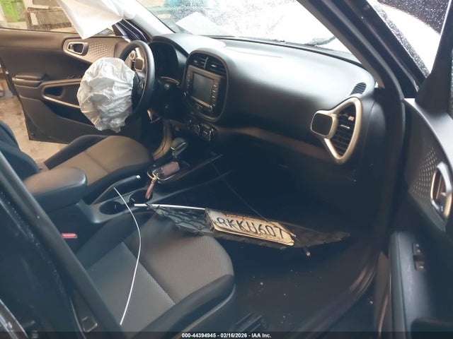 KNDJ23AU3L7052719 KIA SOUL LX
