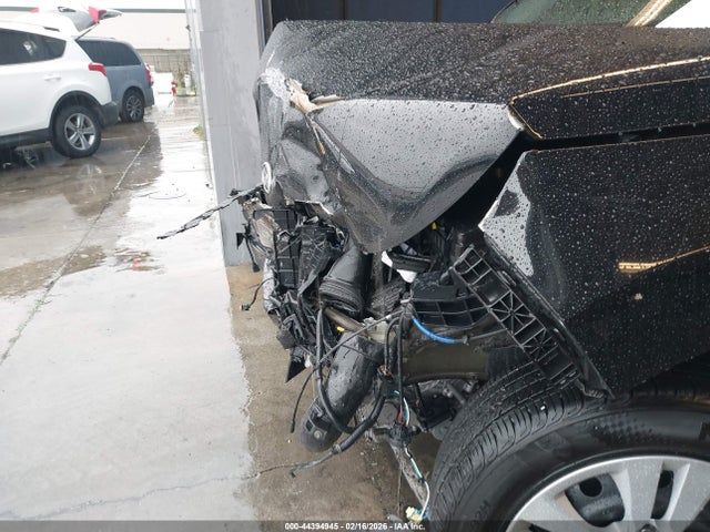 KNDJ23AU3L7052719 KIA SOUL LX