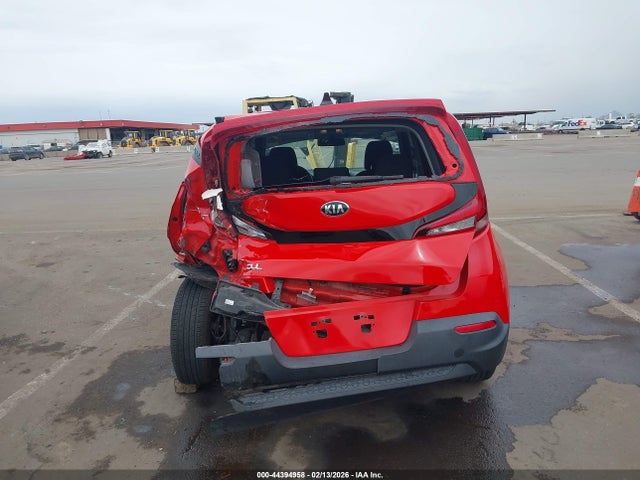KNDJ23AU7M7141954 KIA SOUL LX