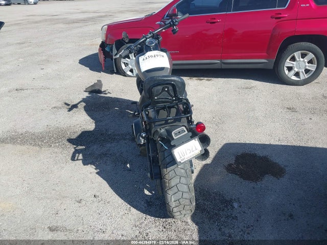 2018 HARLEY-DAVIDSON FXFBS 1HD1YLK11JC036427 Photo 5