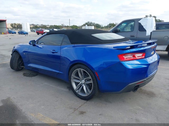 2017 CHEVROLET CAMARO 1G1FB3DX1H0213637 Photo 2
