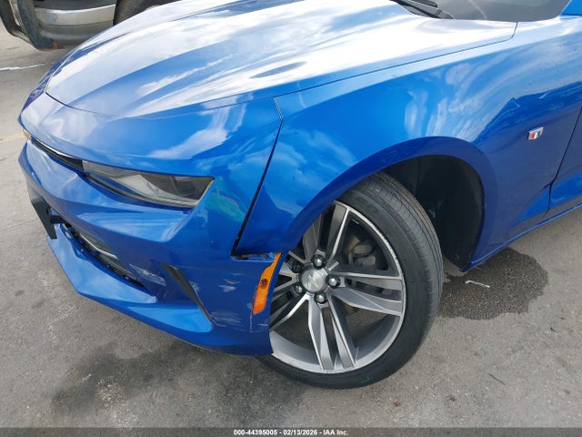2017 CHEVROLET CAMARO 1G1FB3DX1H0213637 Photo 5