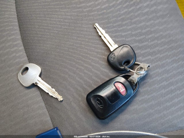 5NPDH4AE8EH471075 Hyundai ELANTRA SE