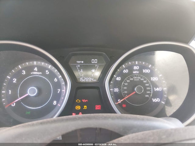 5NPDH4AE8EH471075 Hyundai ELANTRA SE