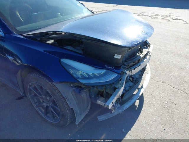 Tesla Model 3 Long Range/mid Range 2018 5YJ3E1EA6JF160134 Image 20