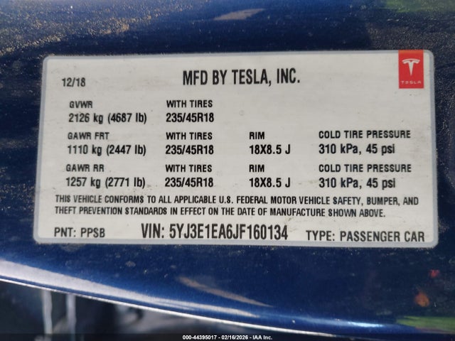 Tesla Model 3 Long Range/mid Range 2018 5YJ3E1EA6JF160134 Image 9