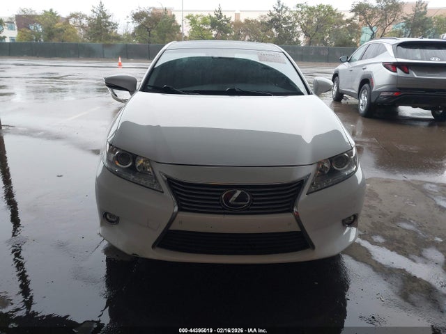JTHBK1GG8E2129447 Lexus ES 350