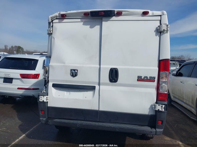 2019 Ram Promaster 1500 Low Roof 136 Wb მანქანა იყიდება აუქციონზე, vin: 3C6TRVAG7KE536702, აუქციონის ნომერი: 44395049