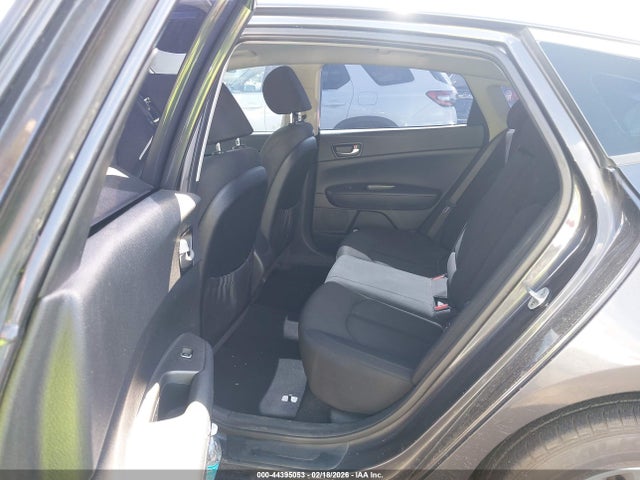 KNAGT4L32G5111999 KIA Optima Lx