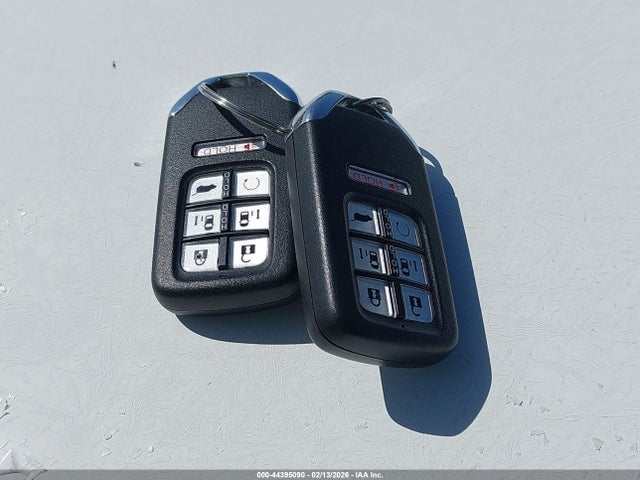 5FNRL6H89PB000246 Honda Odyssey Touring