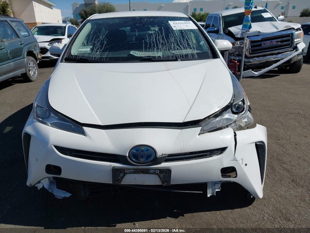 JTDKAMFU5M3149841 Toyota Prius Le