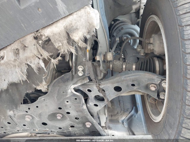 JTDKAMFU5M3149841 Toyota Prius Le