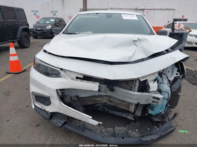 Продажа на аукционе авто 2018 Chevrolet Malibu 1ls, vin: 1G1ZB5ST5JF205083, номер лота: 44395106
