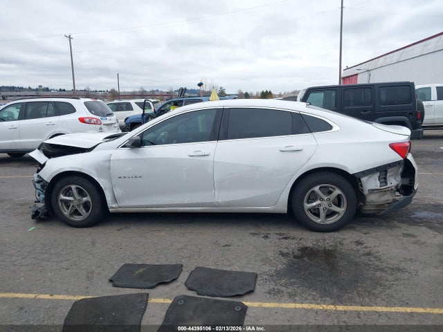 Продажа на аукционе авто 2018 Chevrolet Malibu 1ls, vin: 1G1ZB5ST5JF205083, номер лота: 44395106