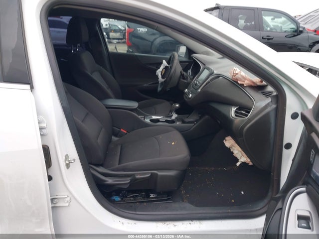 Продажа на аукционе авто 2018 Chevrolet Malibu 1ls, vin: 1G1ZB5ST5JF205083, номер лота: 44395106