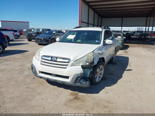 Aukcja sprzedaży 2013 Subaru Outback 2.5i Premium, vin: 4S4BRCBC0D3303805, numer aukcji: 44395109