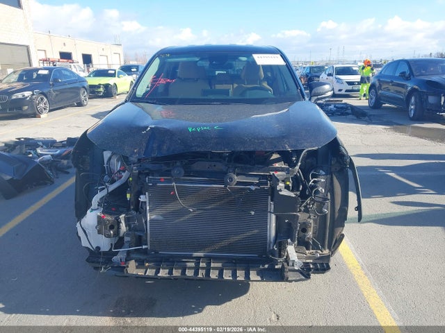 2T3G1RFV3SW518413 Toyota RAV4 LE