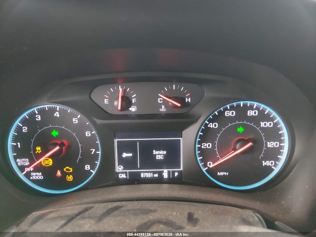 2GNAXKEX6J6223967 Chevrolet EQUINOX LT