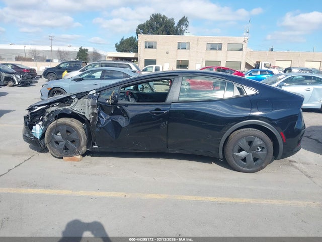 JTDACAAU4R3047448 Toyota Prius Le