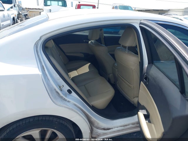 19UDE2F35GA020511 Acura Ilx 2.4l/acurawatch Plus Package