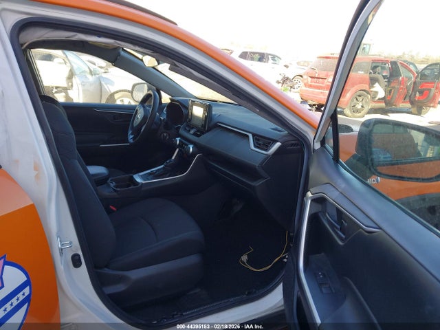 2021 TOYOTA RAV4 HYBRID 2T3L6RFV3MW019176 Photo 4