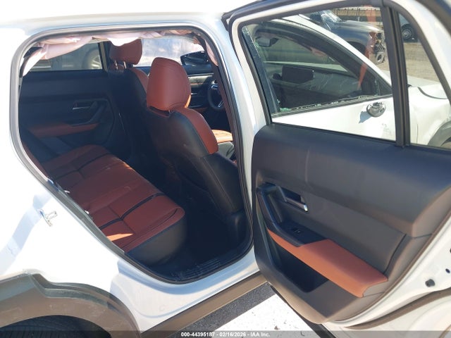44395187 :رقم المزاد ، 7MMVABDY8SN335608 vin ، 2025 Mazda Cx-50 2.5 Turbo Premium Package مزاد بيع