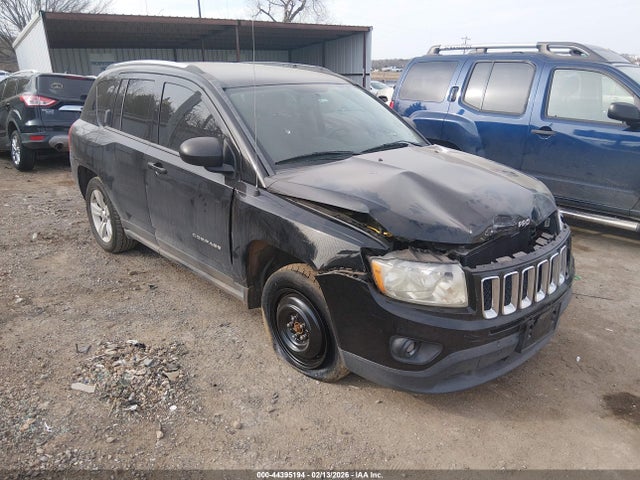 2013 JEEP COMPASS 1C4NJCEB2DD238011