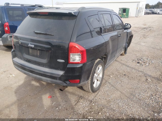 2013 JEEP COMPASS 1C4NJCEB2DD238011 Photo 3