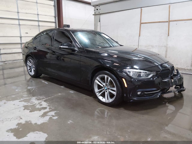 Продаж на аукціоні авто 2018 Bmw 330i Xdrive, vin: WBA8D9G56JNU68703, номер лоту: 44395196