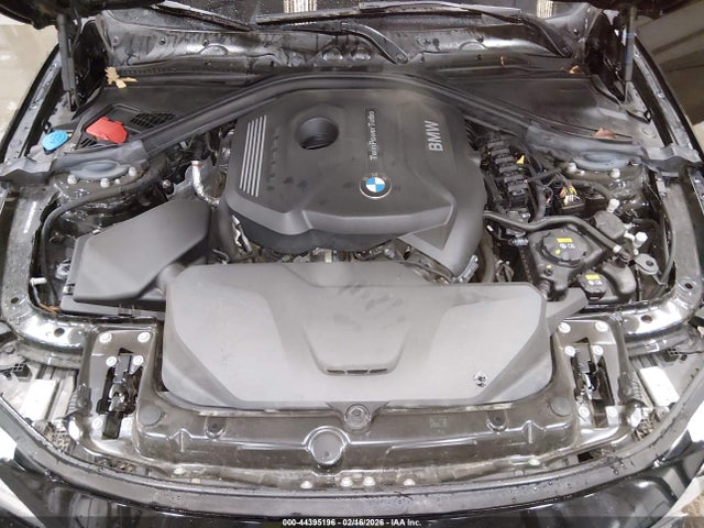 44395196 :رقم المزاد ، WBA8D9G56JNU68703 vin ، 2018 Bmw 330i Xdrive مزاد بيع