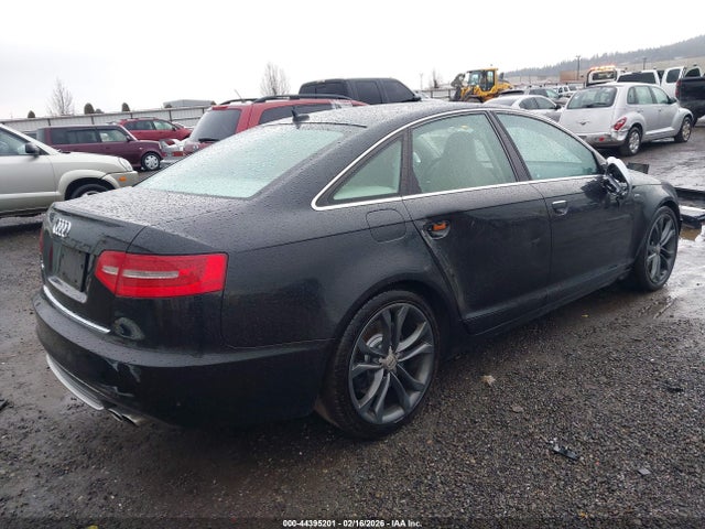 2010 AUDI S6 WAUBNDFB4AN010140 Photo 3