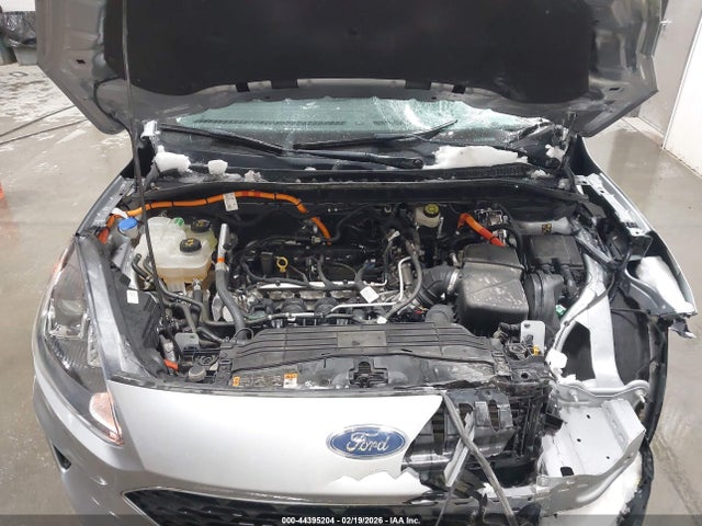 1FMCU9BZ8NUA29386 Ford Escape Se Hybrid