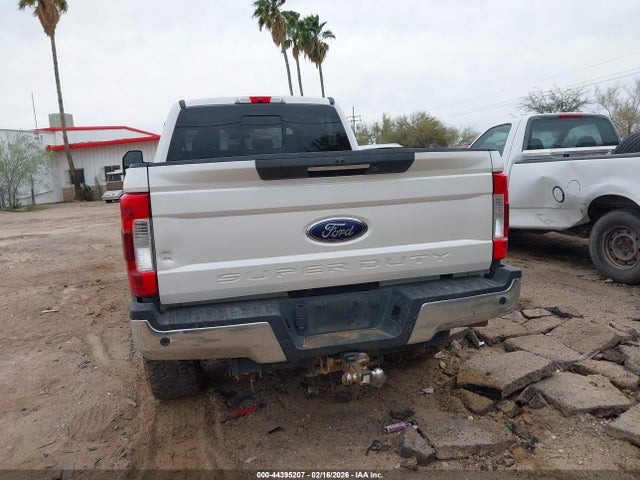 Ford F-250 Lariat 2017 1FT7W2BT5HEC77175 Image 16