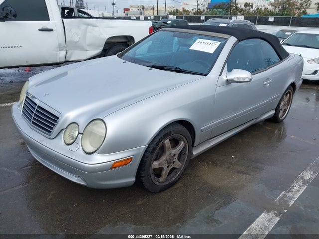 2002 MERCEDES-BENZ CLK 55 AMG WDBLK74G22T123385 Photo 1