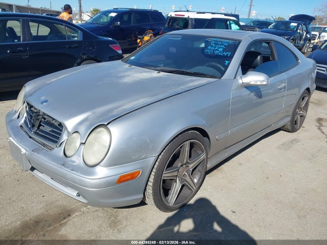 2002 MERCEDES-BENZ CLK 55 AMG WDBLJ74G62T110688 Photo 1