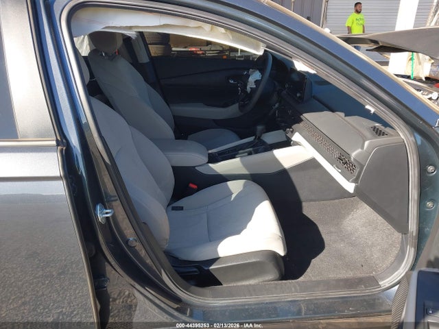 1HGCY1F21RA091017 Honda ACCORD LX
