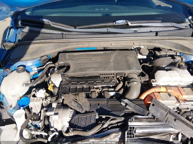 KMHC65LD4JU103239 Hyundai IONIQ PLUG-IN HYBRID