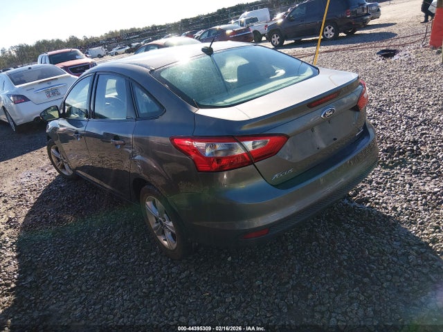 Ford FOCUS SE 2014 1FADP3F2XEL221883 Image 3