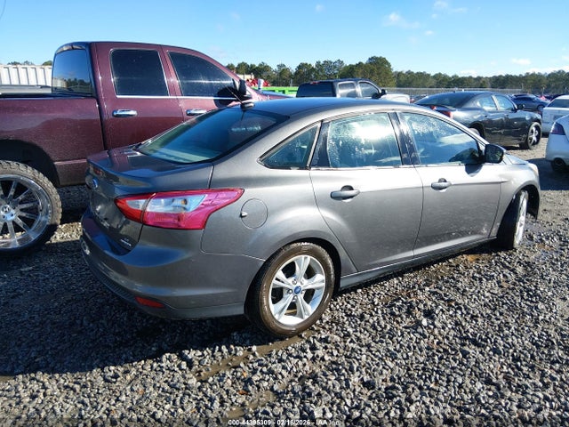 Ford FOCUS SE 2014 1FADP3F2XEL221883 Image 4
