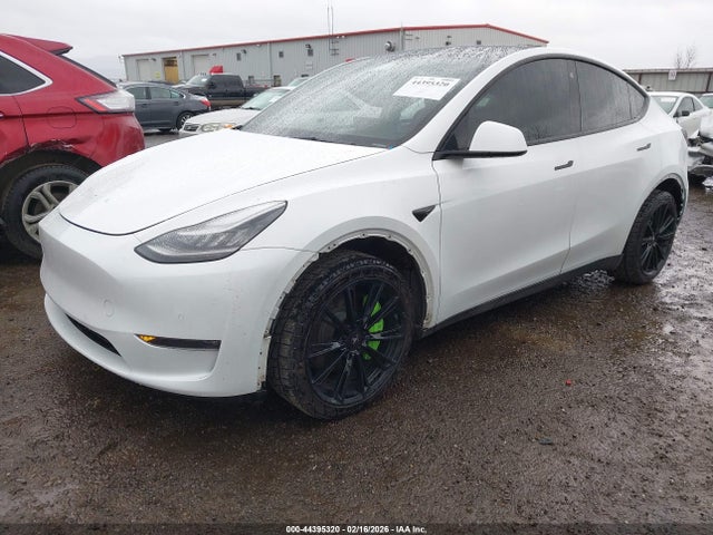 2021 TESLA MODEL Y 5YJYGDEE7MF086988 Photo 1