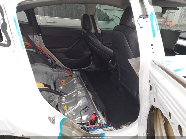 2021 TESLA MODEL Y 5YJYGDEE7MF086988 Photo 7