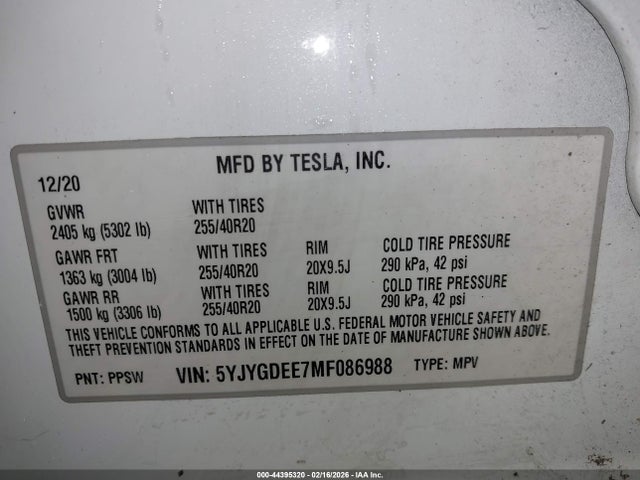 2021 TESLA MODEL Y 5YJYGDEE7MF086988 Photo 8